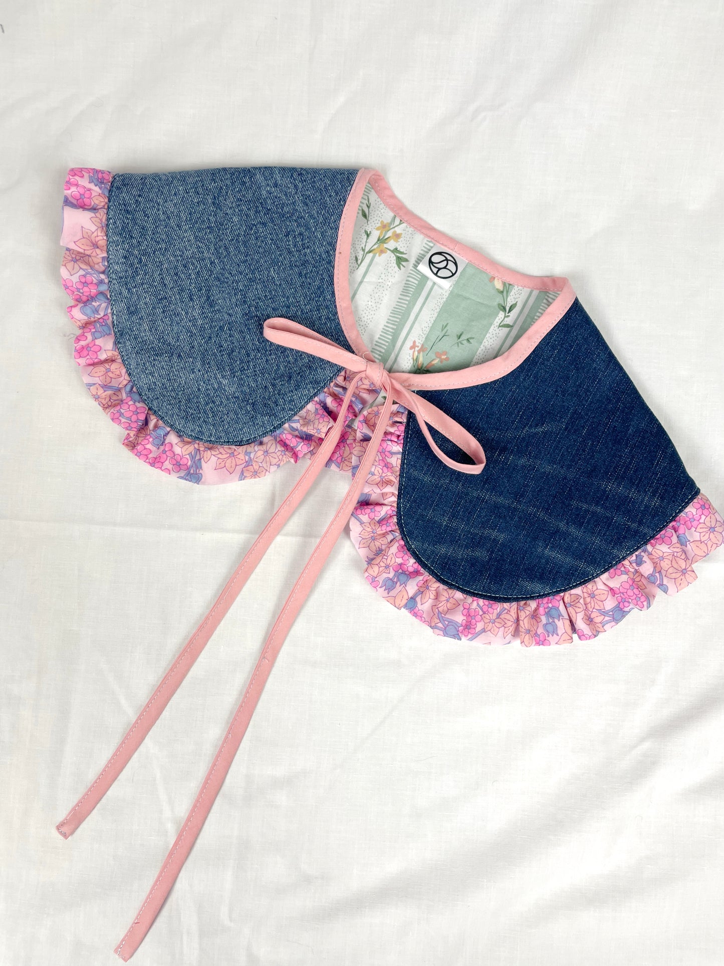 Denim and Pink Frilly Peter Pan Detachable Collar