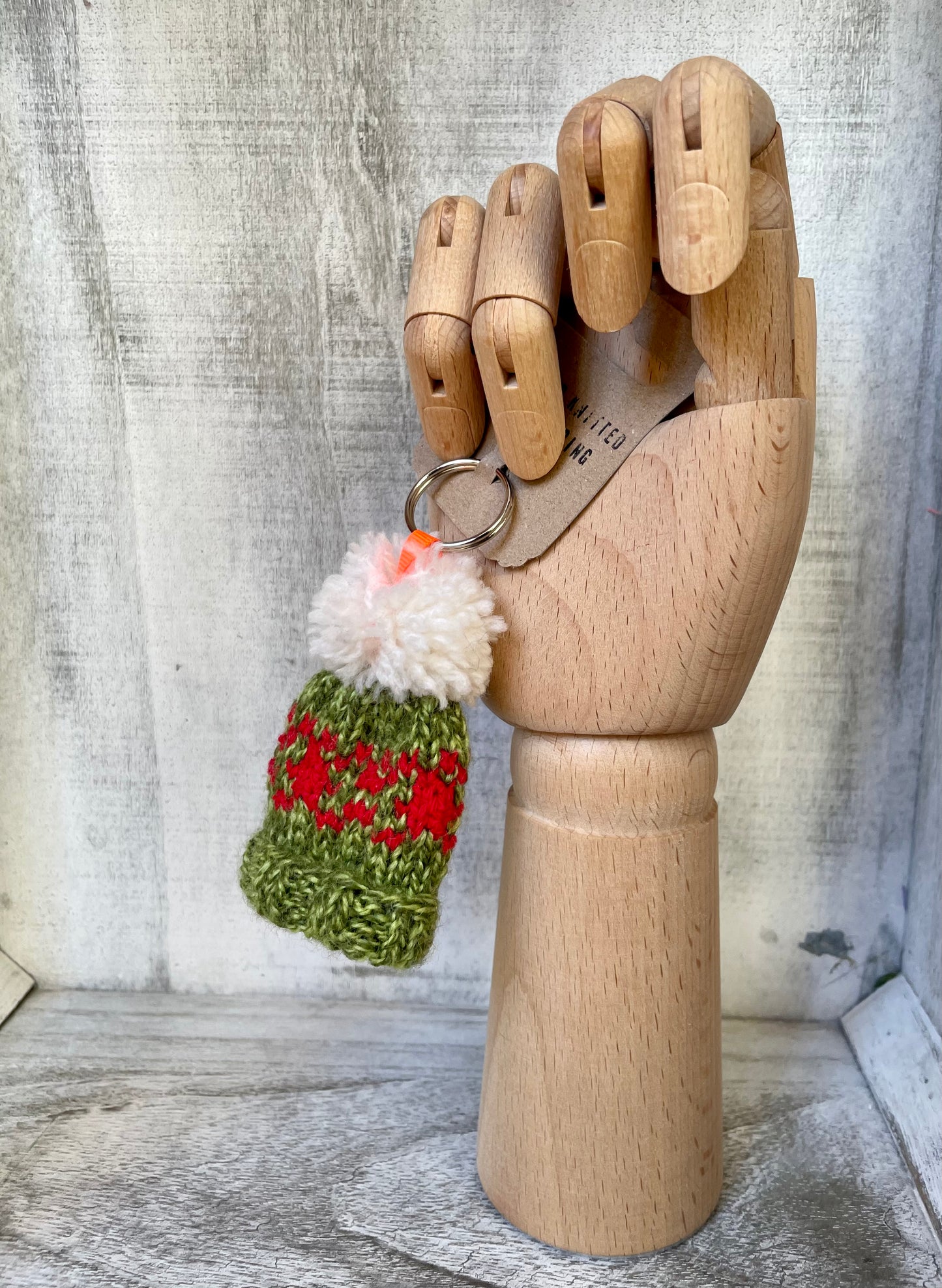 Wooly Hat Keyring - Outdoor Green
