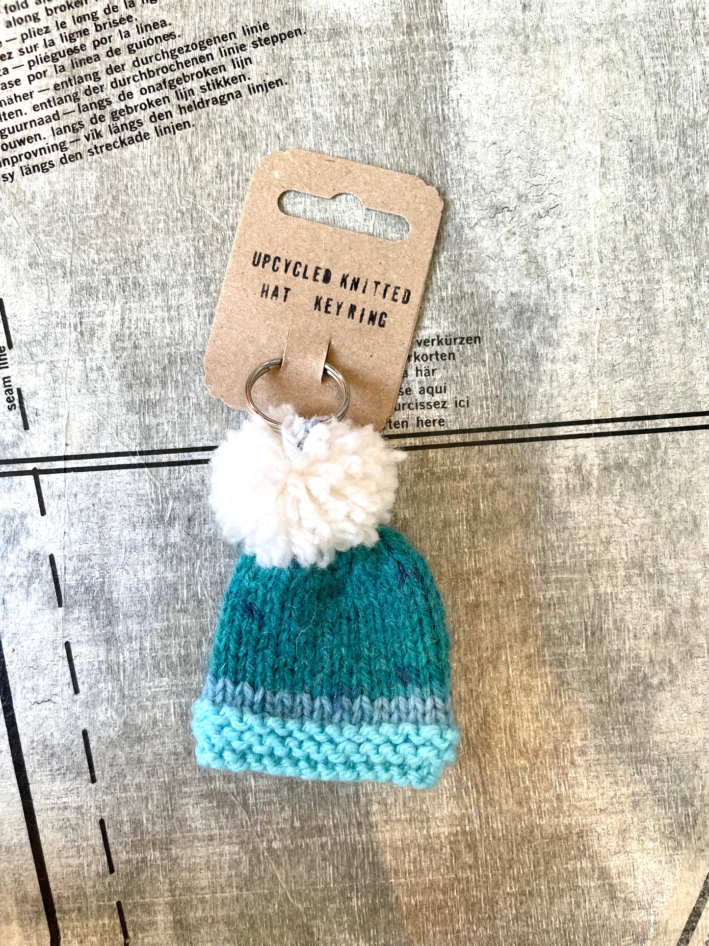 Wooly Hat Keyring - Cosy Walks