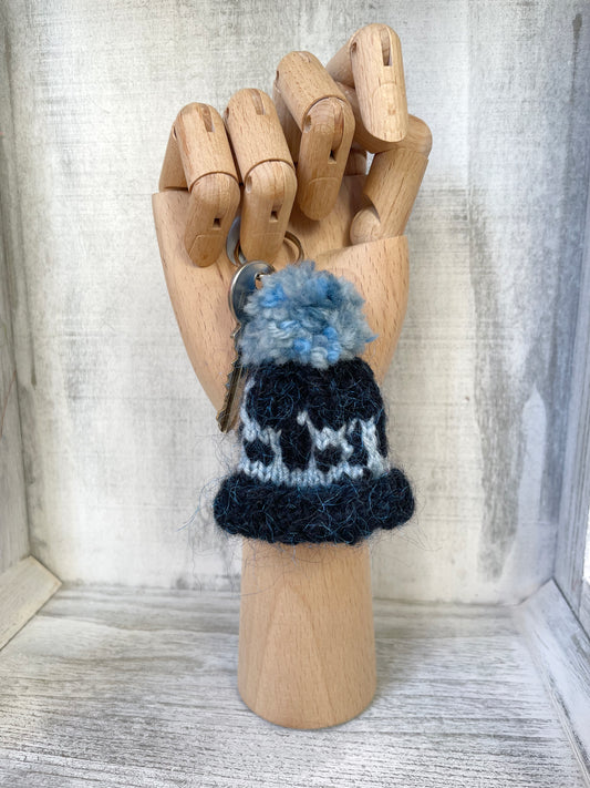 Wooly Hat Keyring - Navy Llama