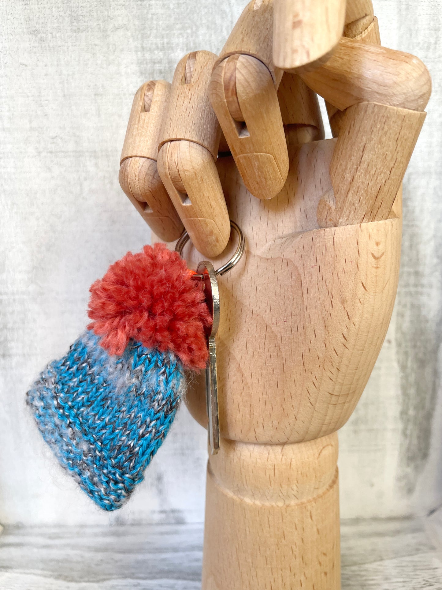 Wooly Hat Keyring - Blue and Orange