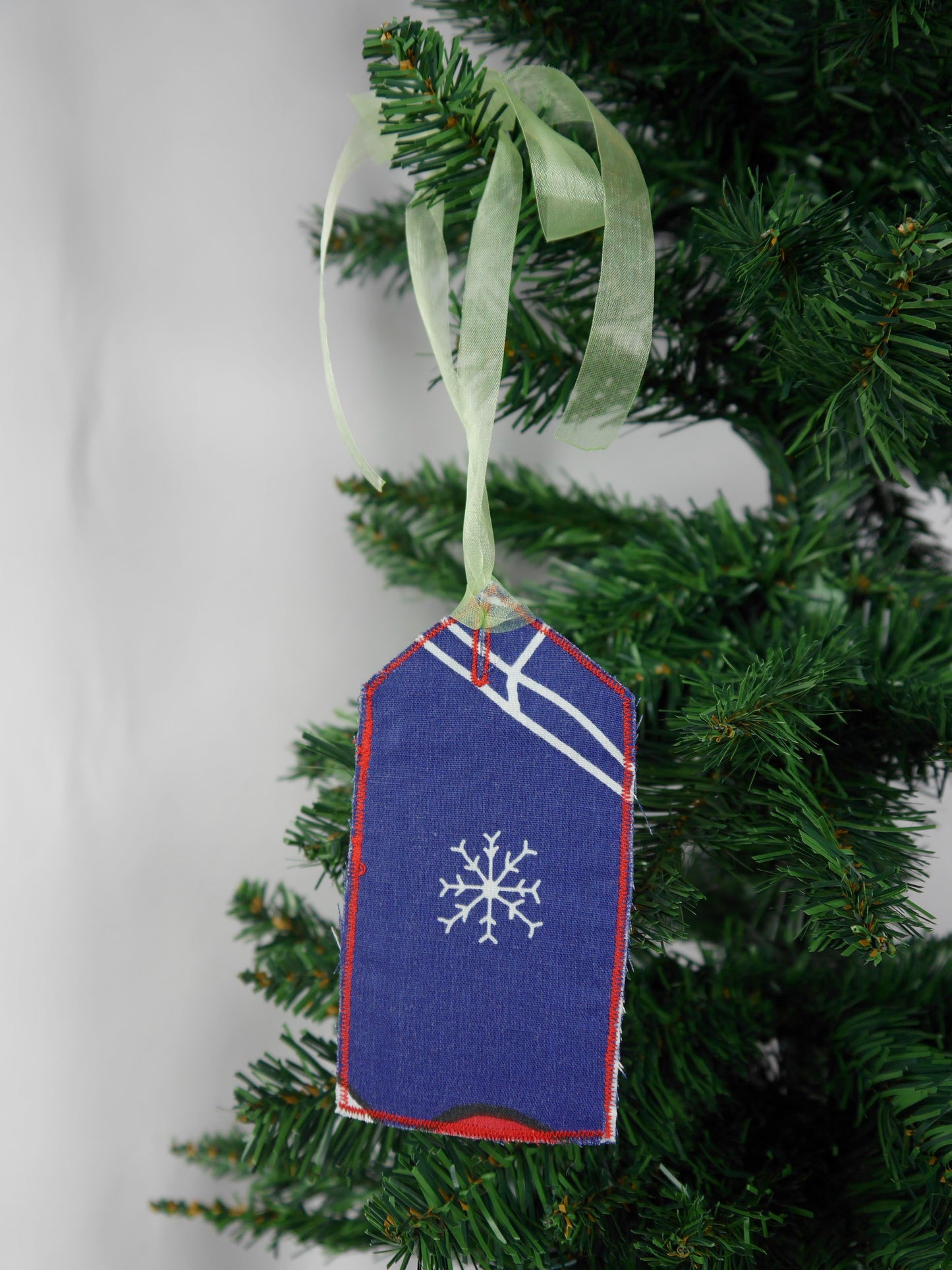 Upcycled Giftcard Holder - Navy & Red Fabric Gift Tag